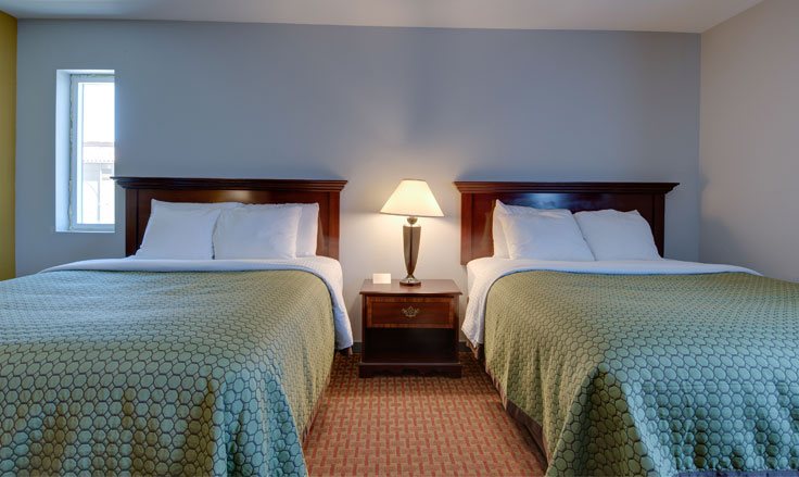 Guestrooms in Vagabond Inn Executive Hayward